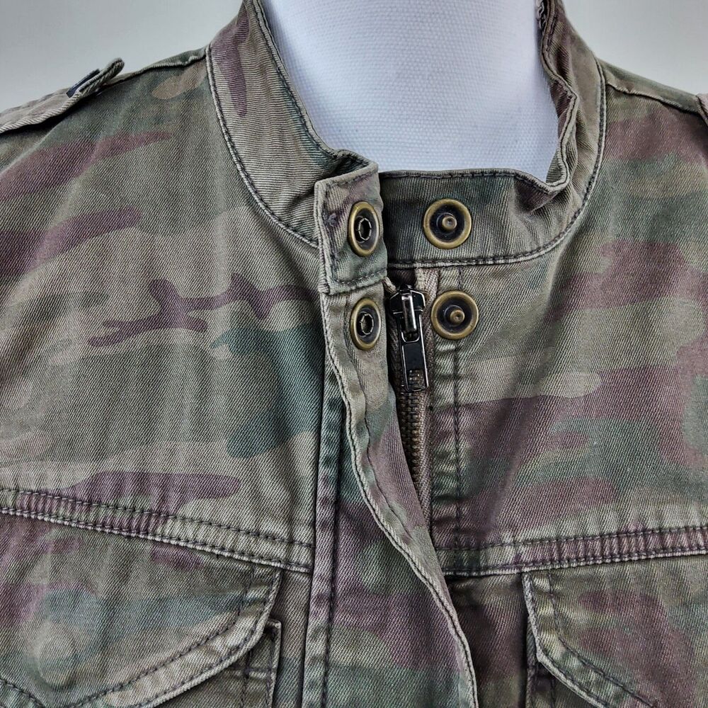 Sanctuary Anthropologie Women's Camo Camouflage Lightweight Jacket Size S - Picture 6 of 7